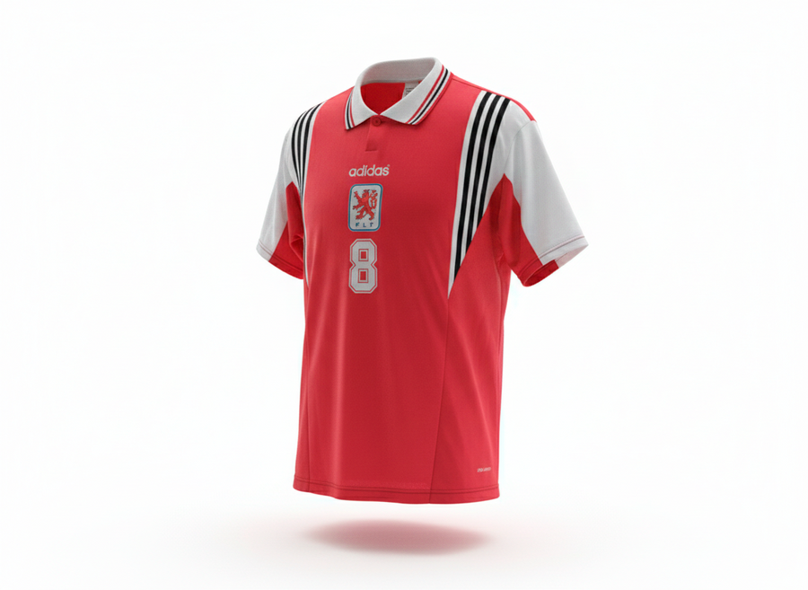 Luxembourg 1996-1997 Home (Feels Like New) - Size M