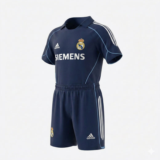 Real Madrid Away 2005/2006 Kids Kit (Feels Like New) - Size 28